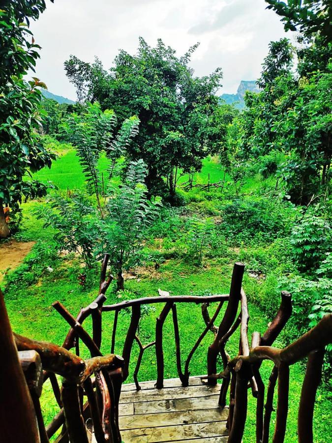 Sigiriya Rock Gate Tree House 호텔 외부 사진
